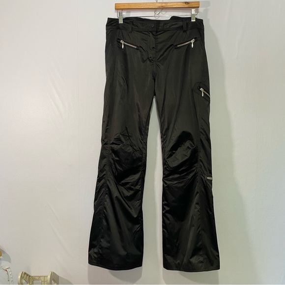 Obermeyer‎ Women’s Ski pants Sz 10 Ladies Multiple Pockets - Picture 1 of 16